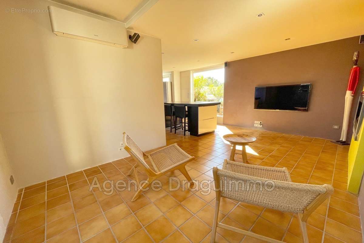 Appartement à DRAGUIGNAN