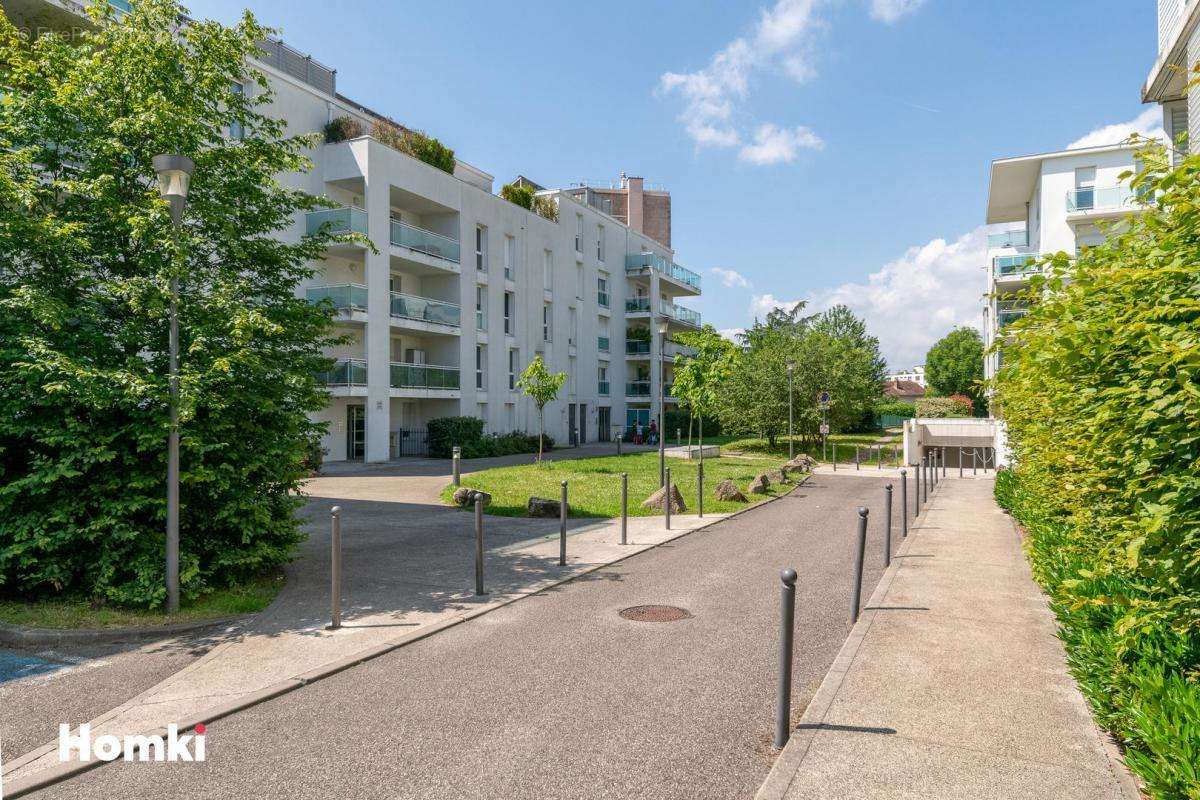 Appartement à CALUIRE-ET-CUIRE