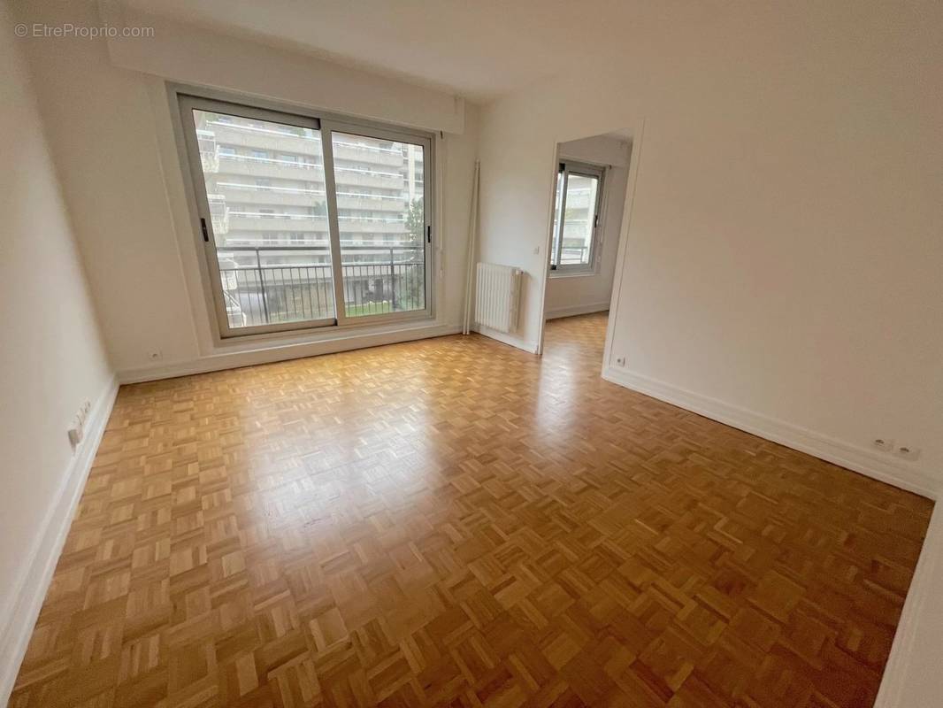 Appartement à BOULOGNE-BILLANCOURT