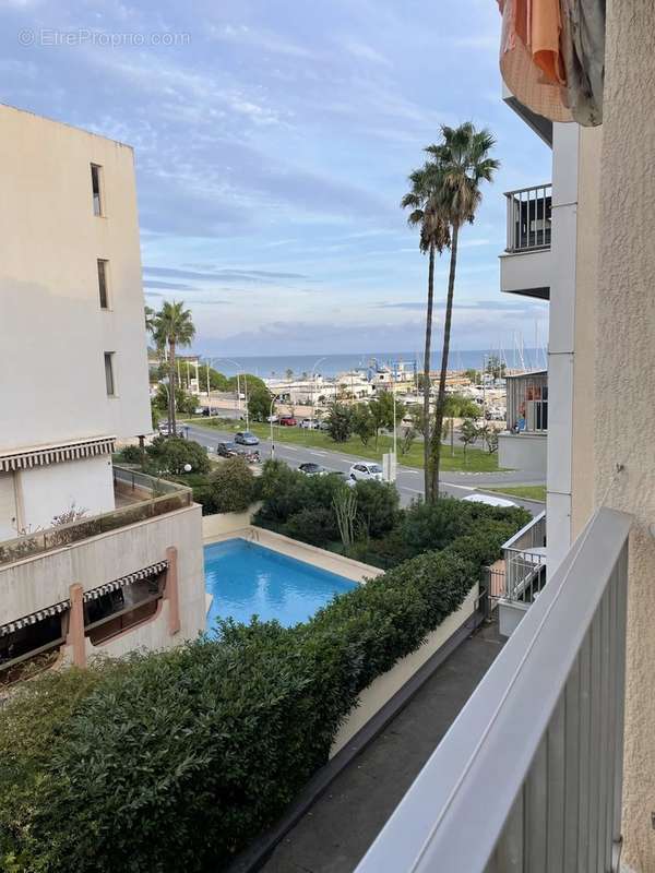 Appartement à MENTON