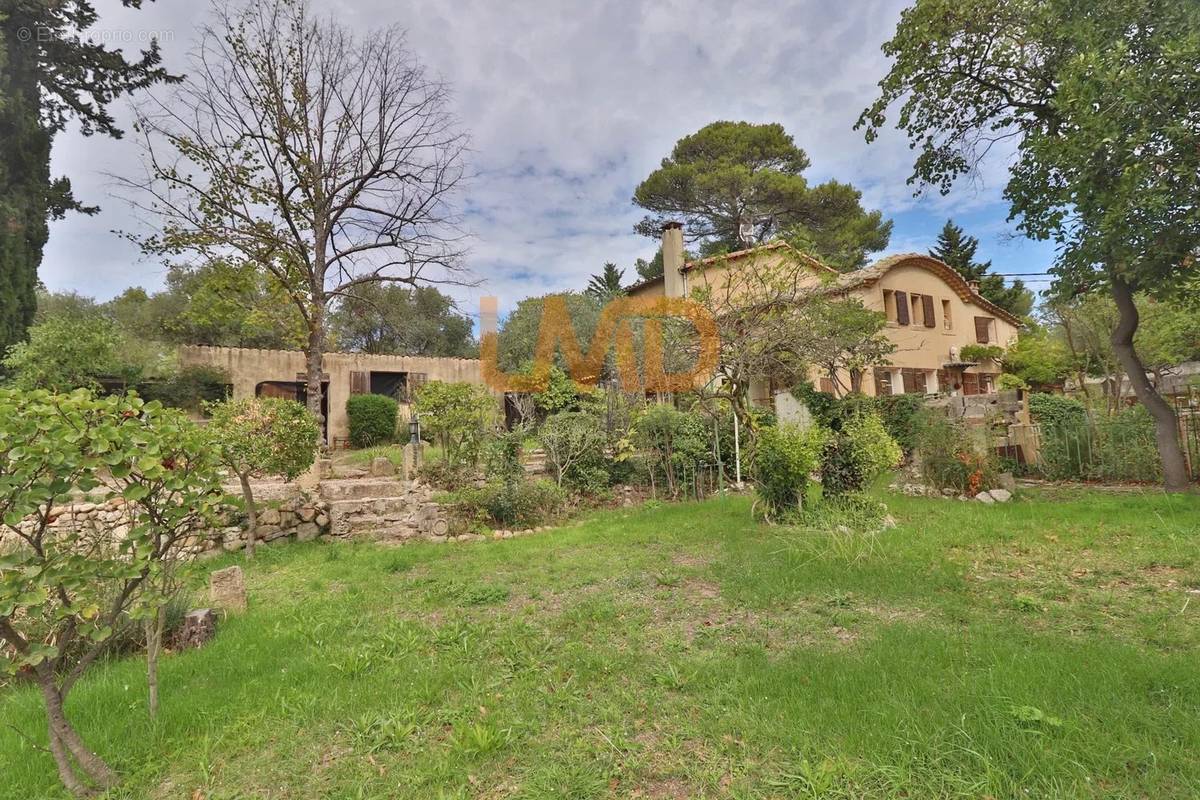 Maison à AIX-EN-PROVENCE