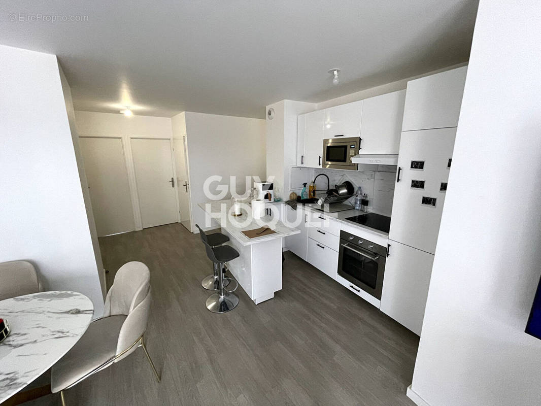 Appartement à LE BLANC-MESNIL