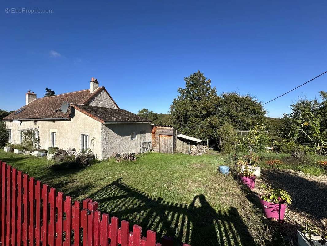 Maison à BRIGUEIL-LE-CHANTRE