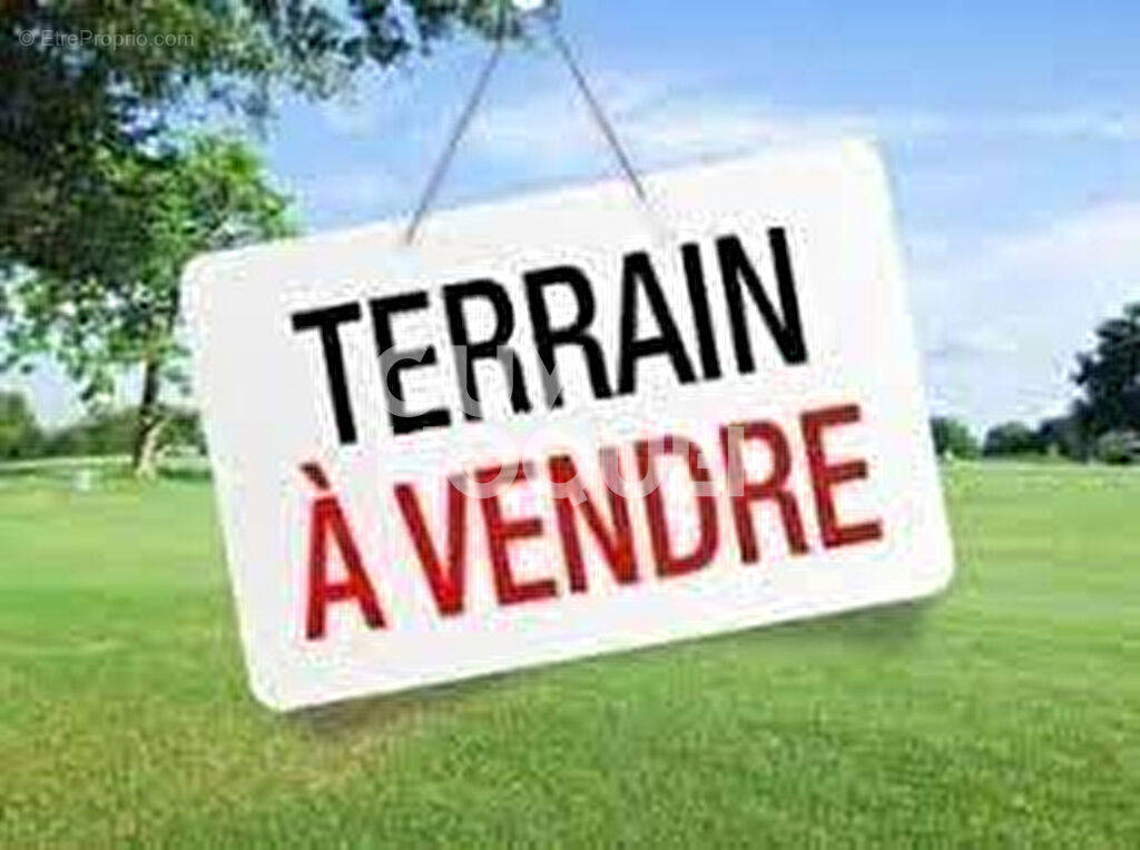 Terrain à LE TAMPON