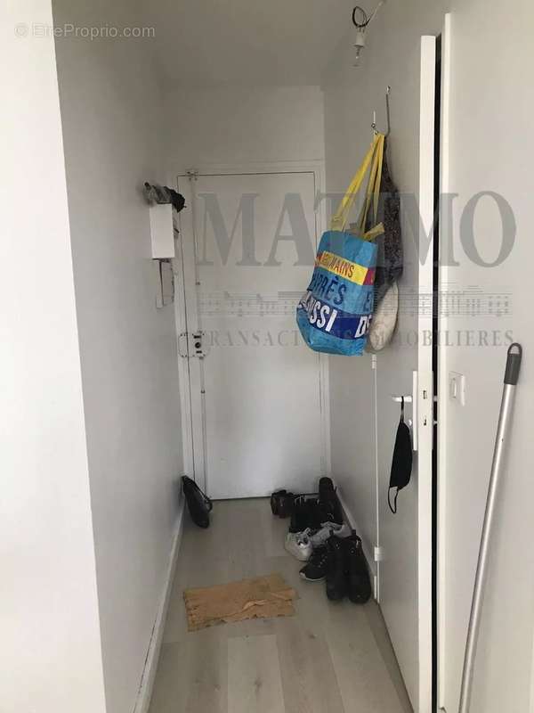 Appartement à PARIS-19E