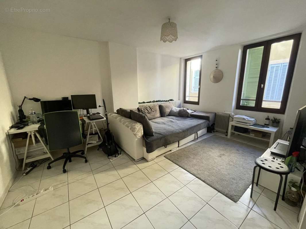 Appartement à AUBAGNE