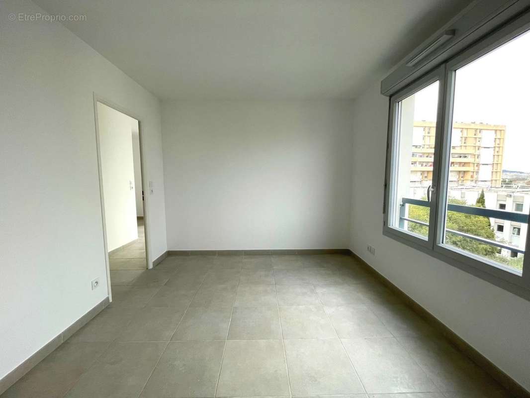 Appartement à MARSEILLE-10E