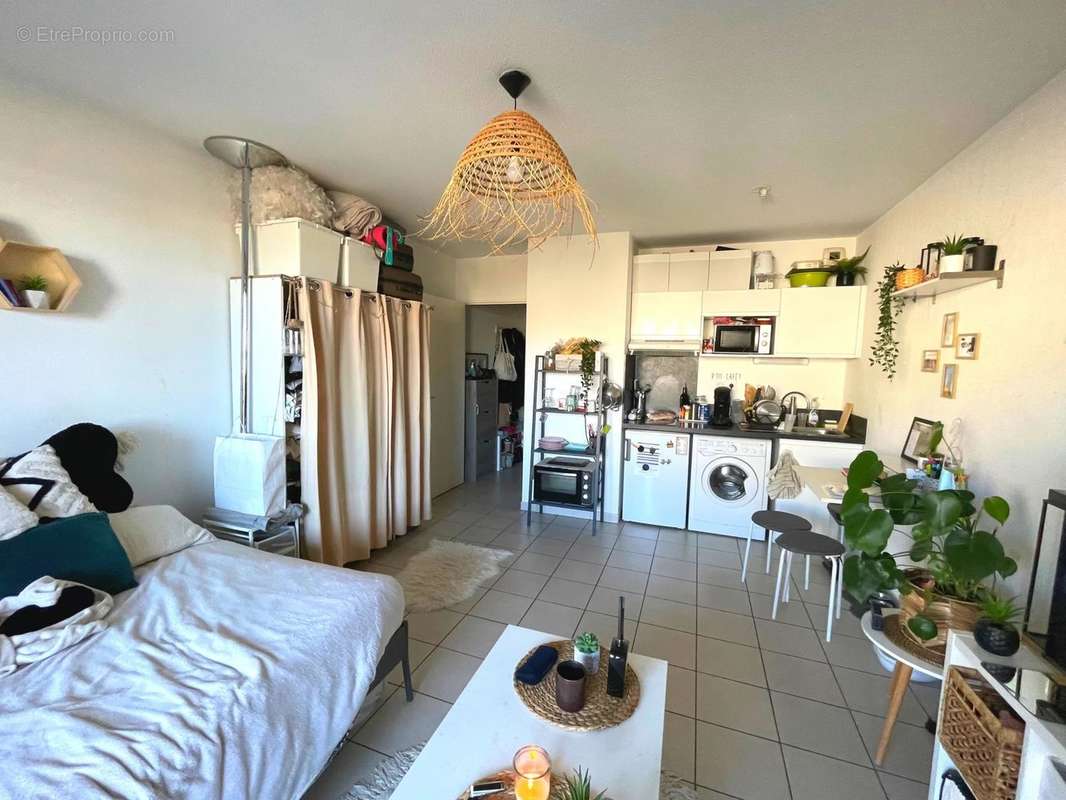 Appartement à MARSEILLE-13E