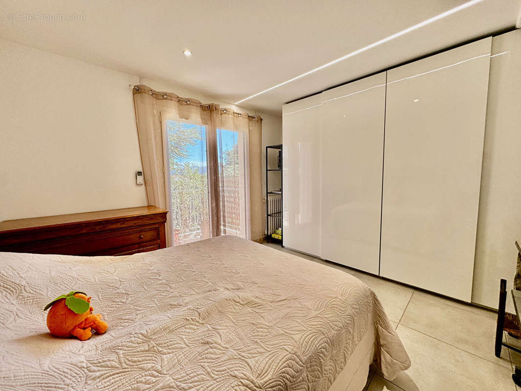 Appartement à MARSEILLE-12E