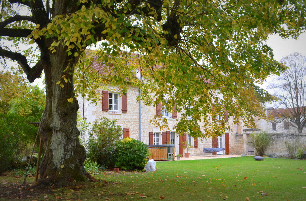 Maison à CHATELLERAULT