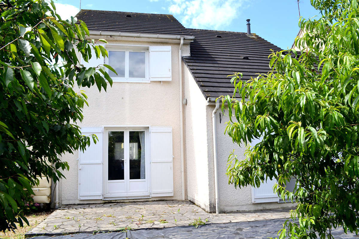 Maison à CHATELLERAULT