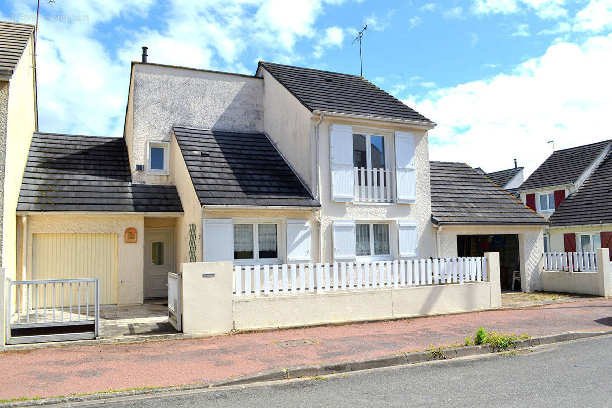 Maison à CHATELLERAULT