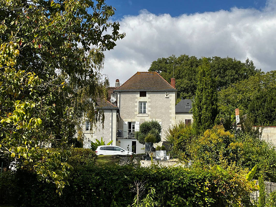 Maison à DANGE-SAINT-ROMAIN