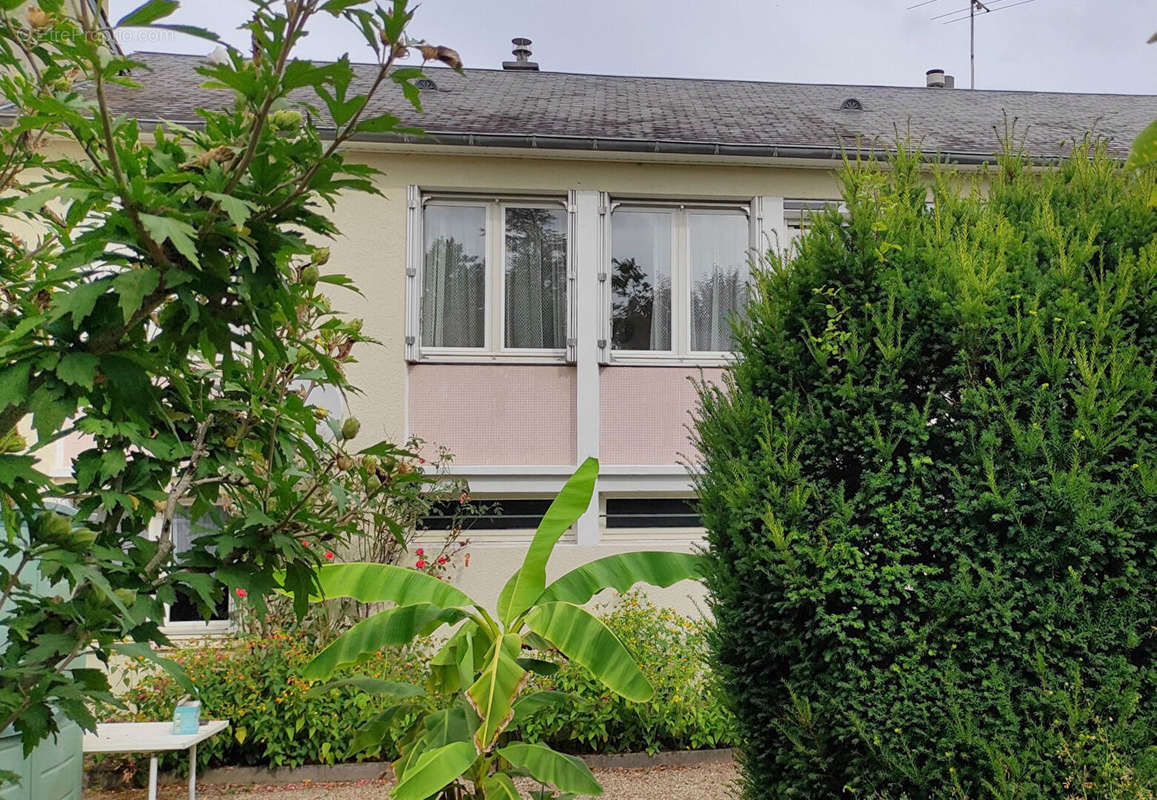 Maison à CHATELLERAULT