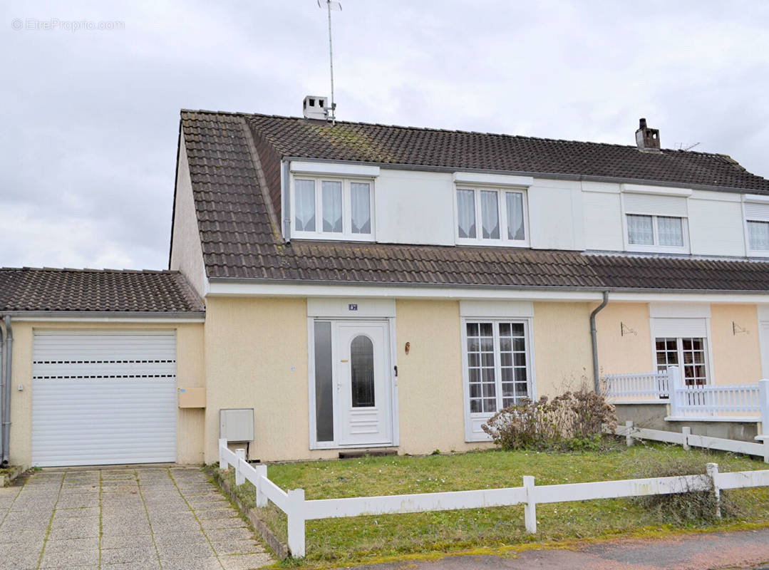 Maison à CHATELLERAULT