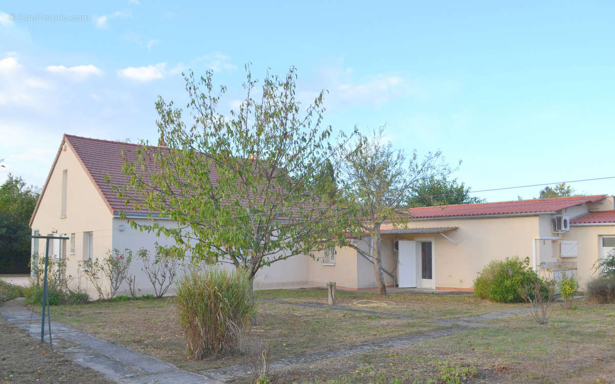 Maison à CHATELLERAULT