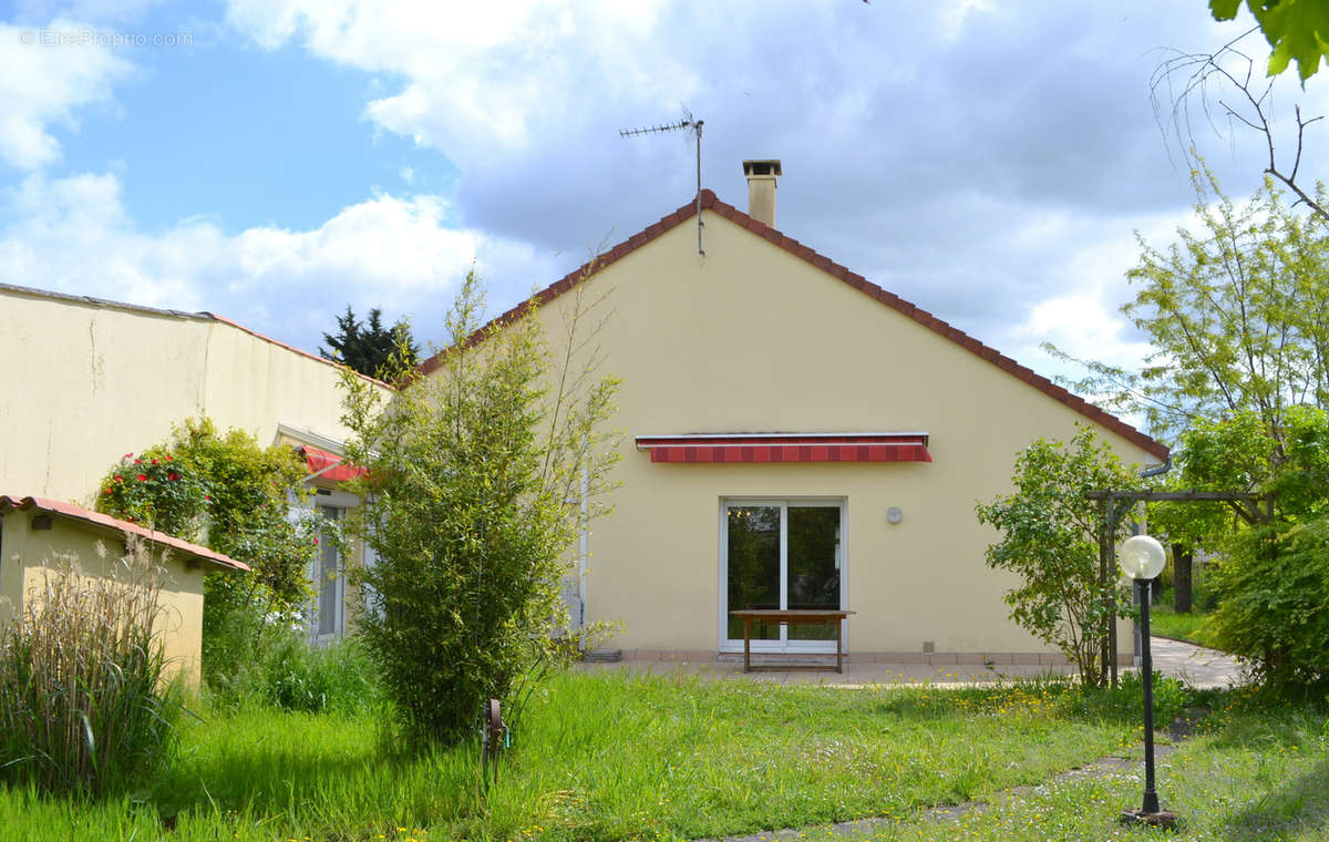 Maison à CHATELLERAULT