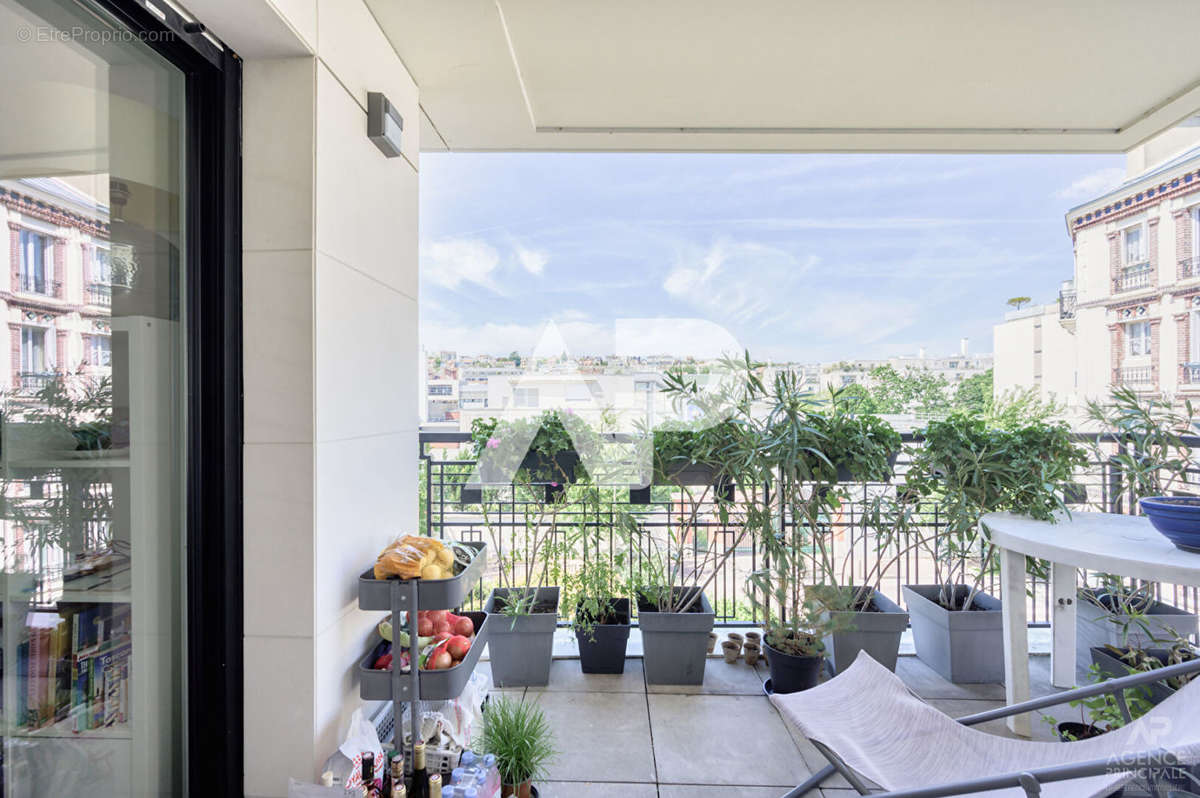 Appartement à SURESNES