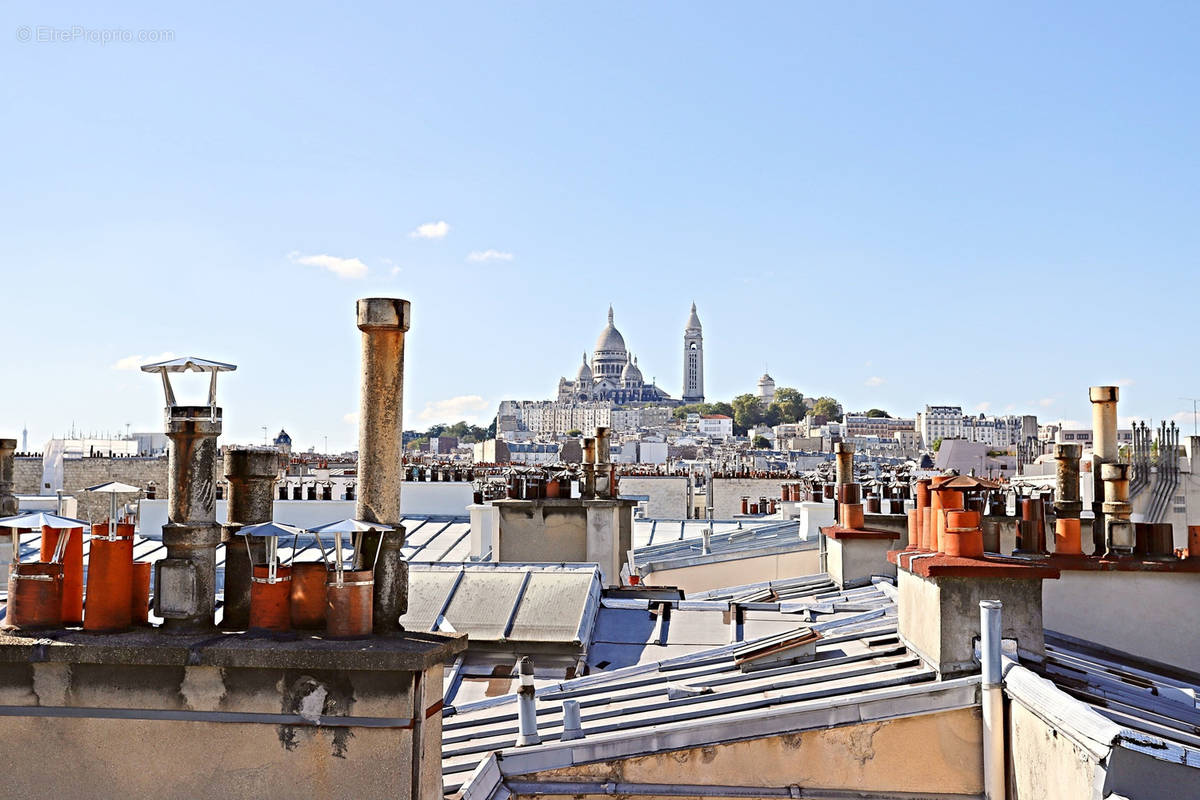 Appartement à PARIS-18E