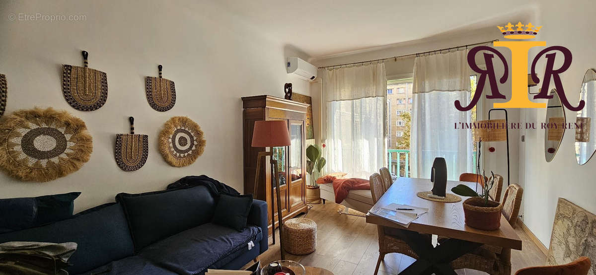 Appartement à MARSEILLE-2E