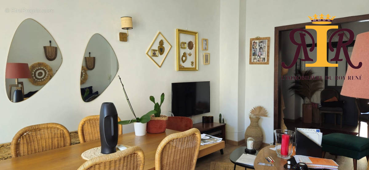 Appartement à MARSEILLE-2E