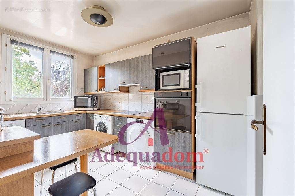 Appartement à COLOMBES