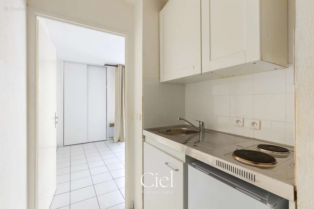 Appartement à MARSEILLE-6E