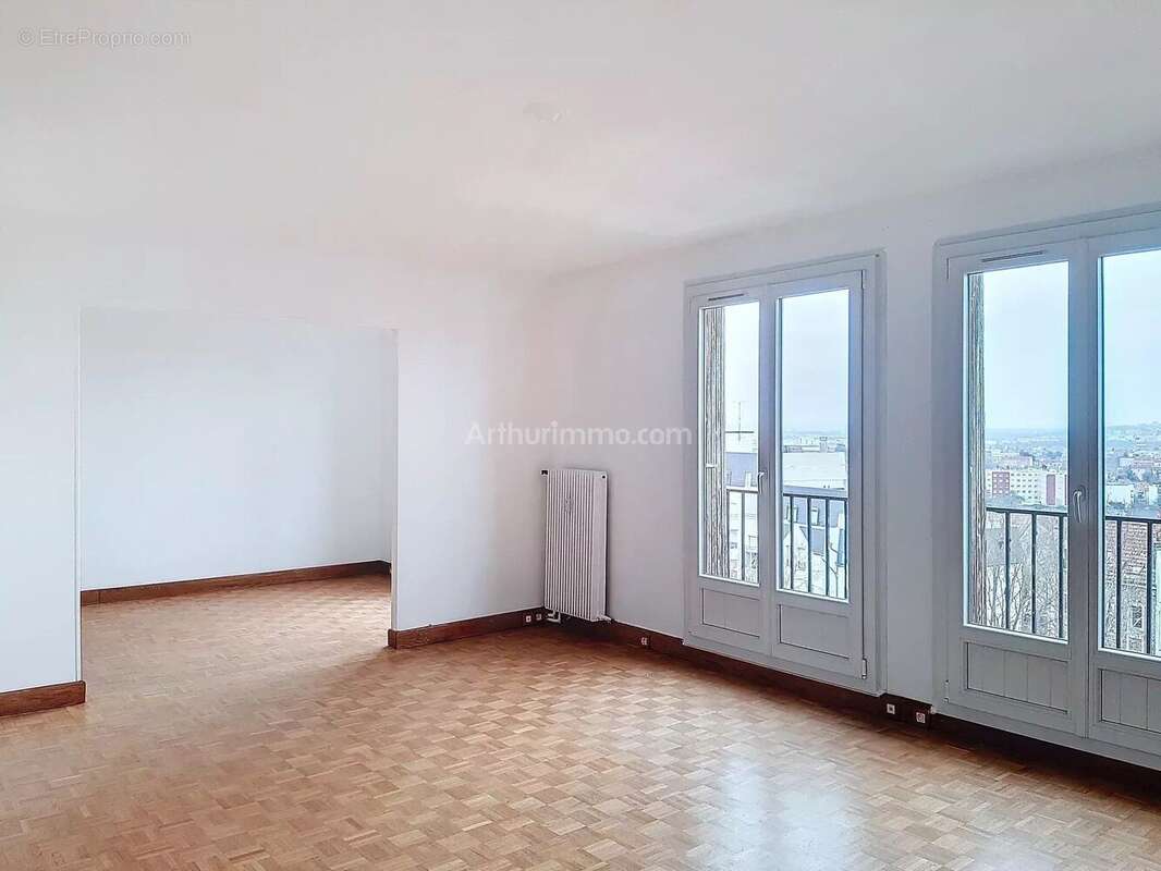 Appartement à NOGENT-SUR-MARNE