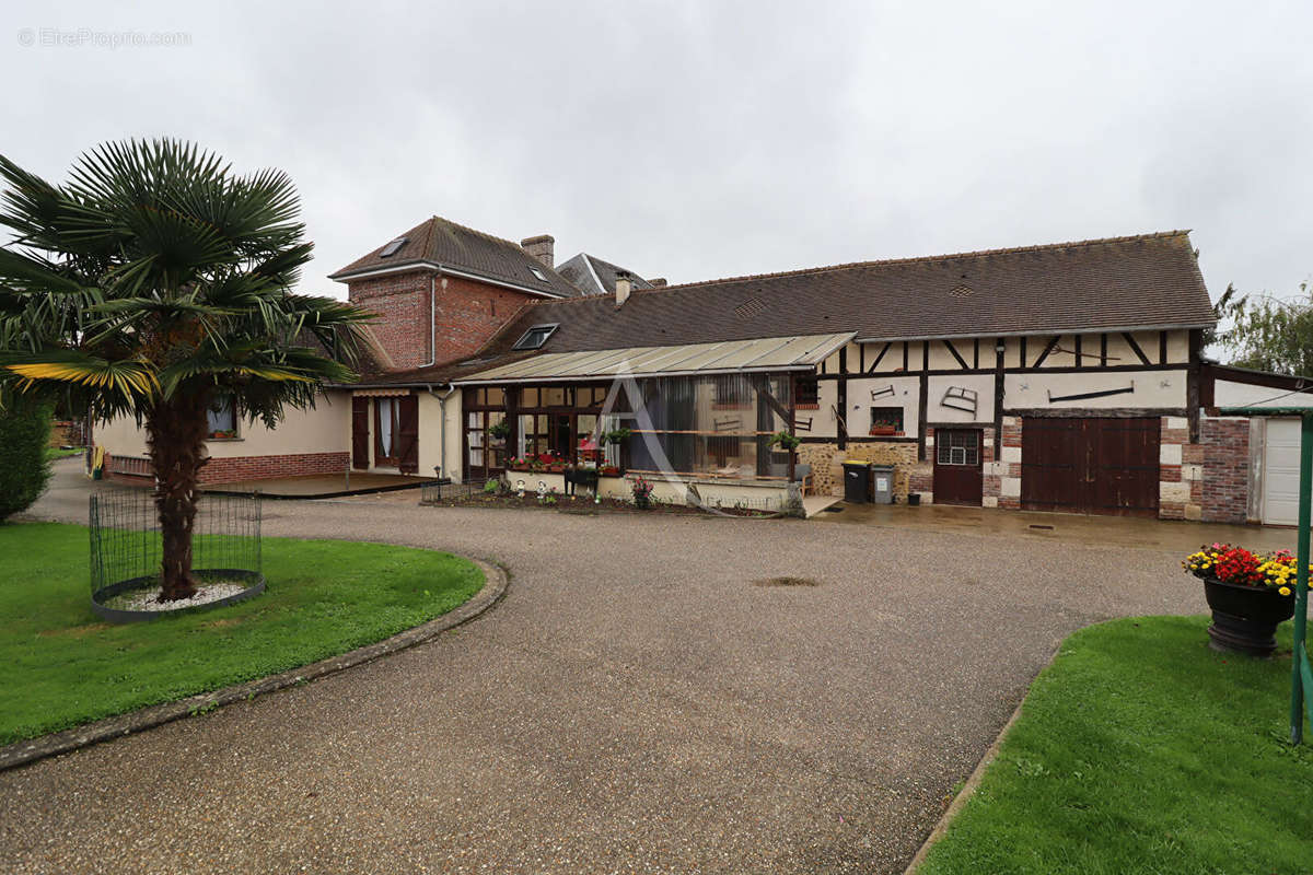 Maison à HEUDEBOUVILLE