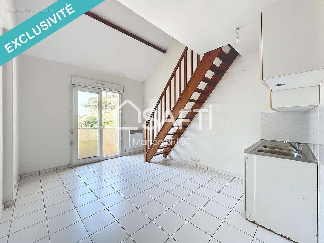 Photo 2 - Appartement à SAINT-MICHEL-SUR-ORGE