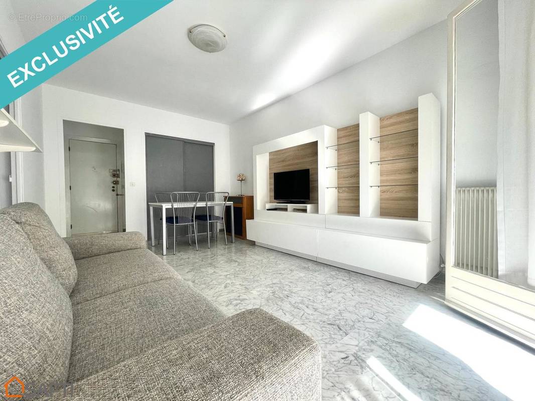 Photo 1 - Appartement à ROQUEBRUNE-CAP-MARTIN