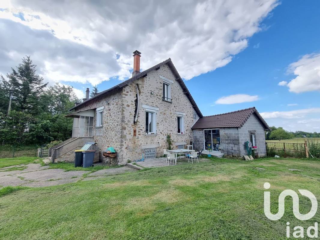 Photo 1 - Maison à ORGNAC-SUR-VEZERE