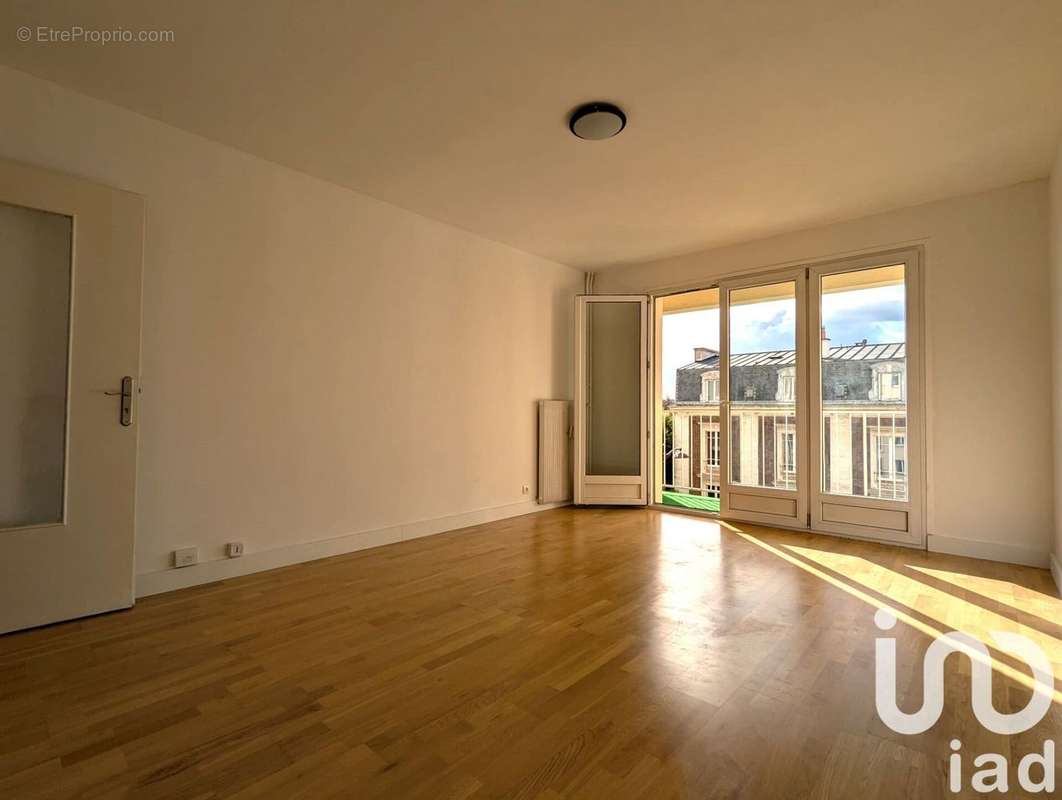 Photo 3 - Appartement à VERSAILLES