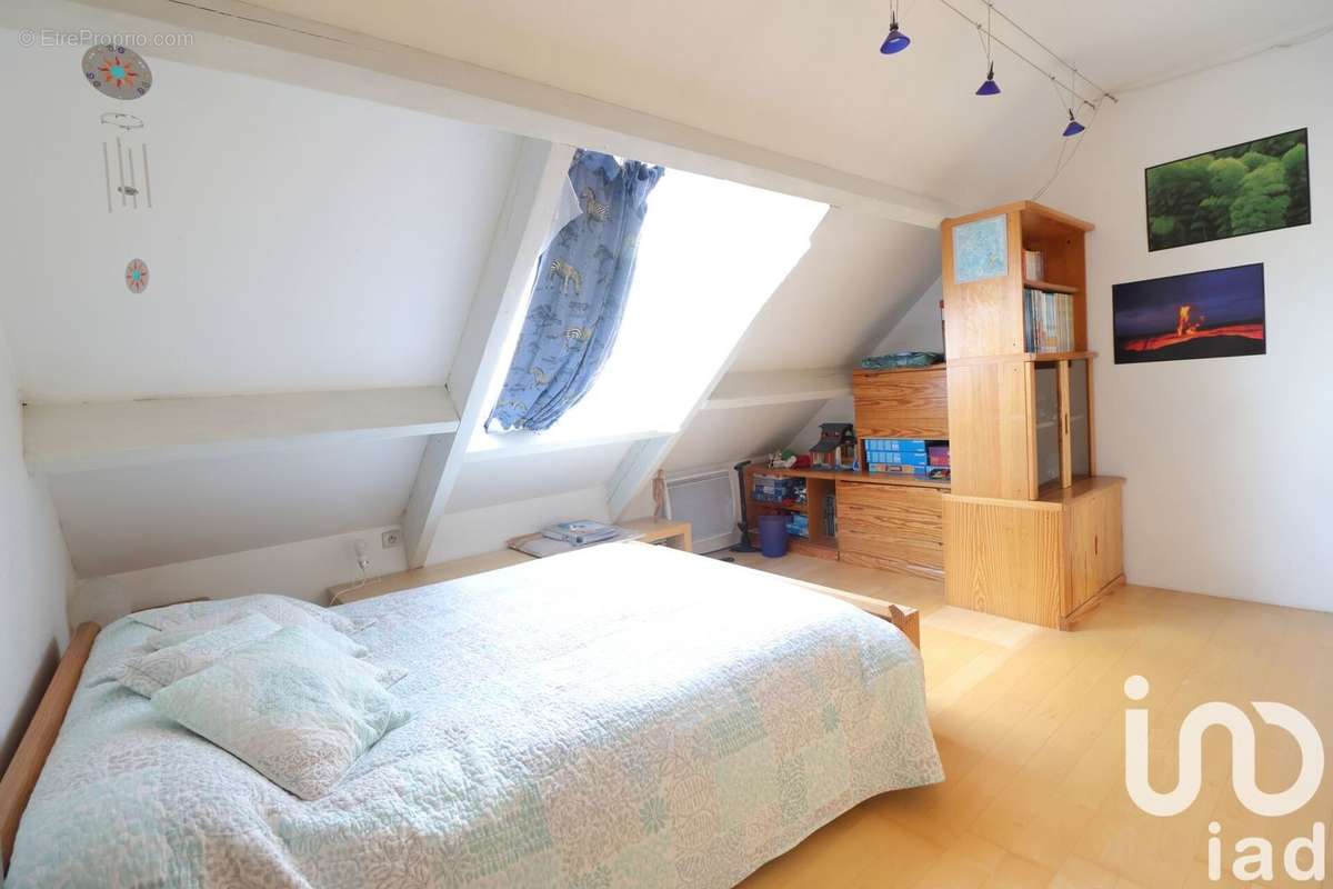 Photo 8 - Appartement à SAINT-REMY-LES-CHEVREUSE