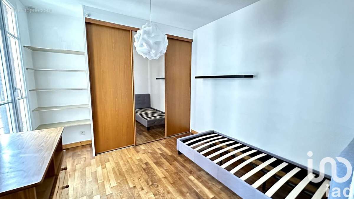 Photo 7 - Appartement à COURBEVOIE