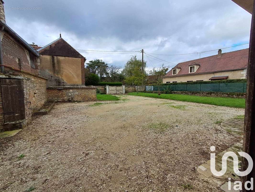 Photo 9 - Maison à MAROLLES-SOUS-LIGNIERES