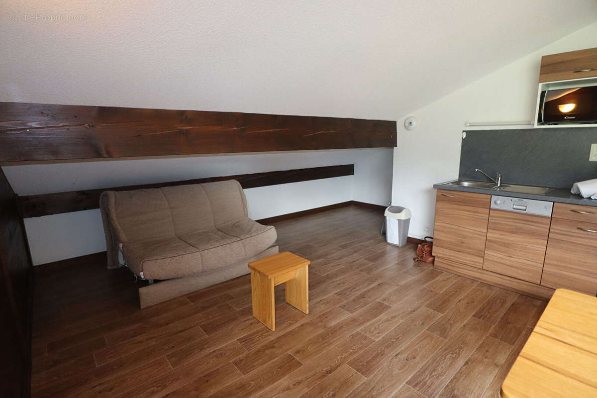 Appartement à HAUTELUCE