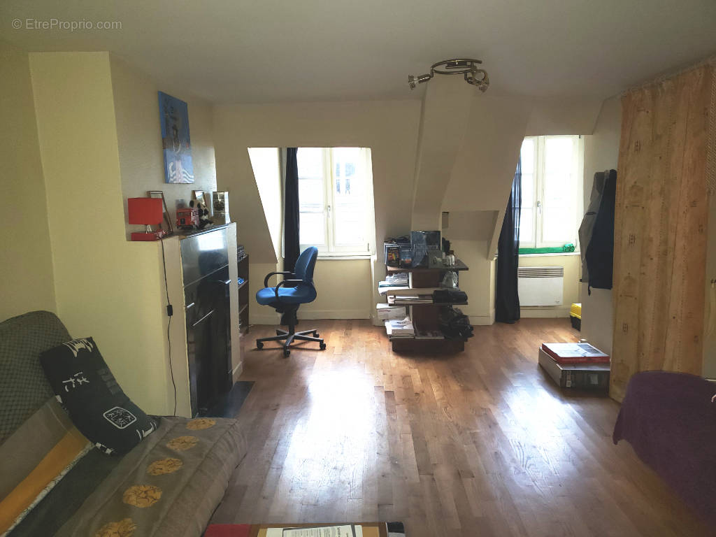 Appartement à FOUGERES