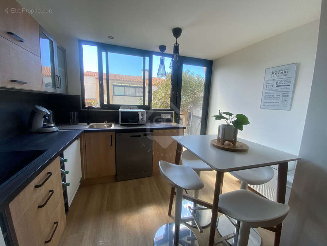 Appartement à SAUSSET-LES-PINS