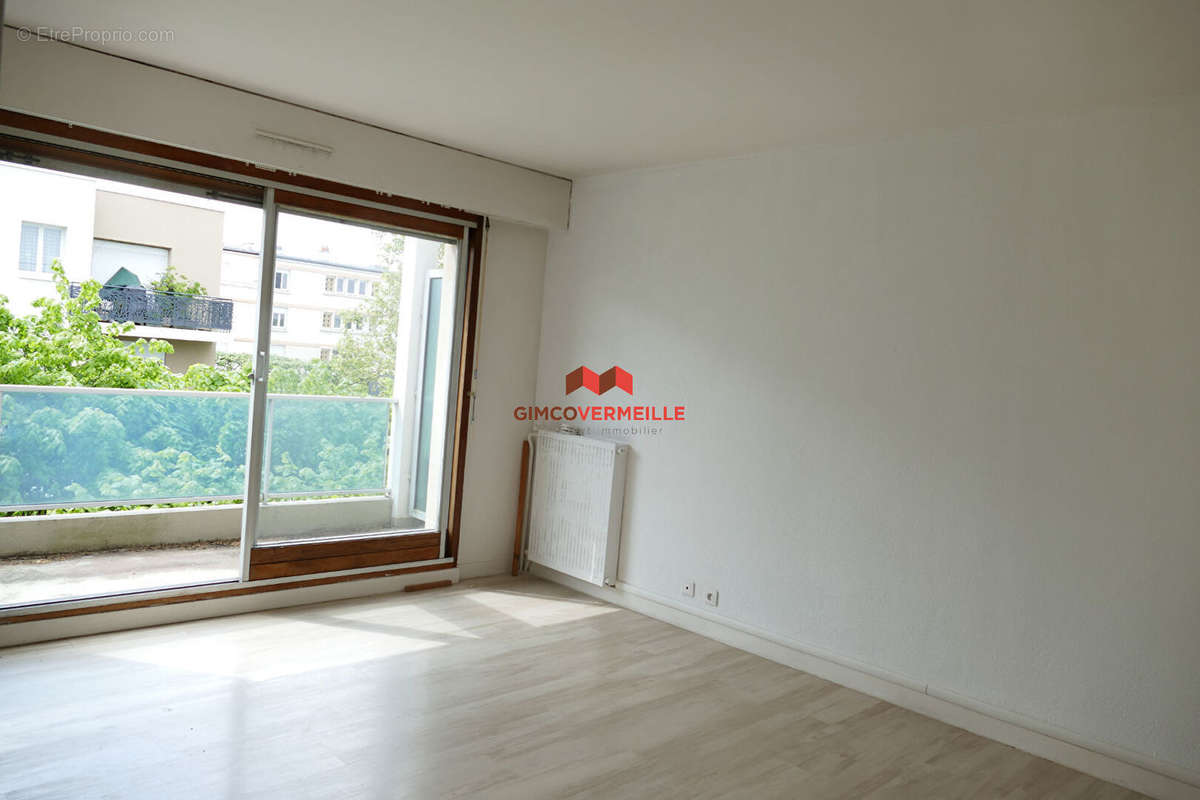 Appartement à RUEIL-MALMAISON