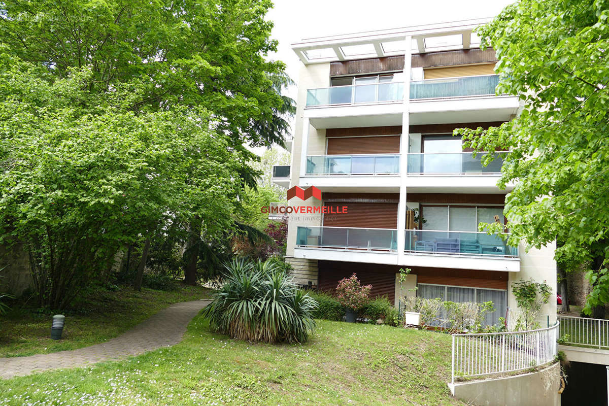 Appartement à RUEIL-MALMAISON