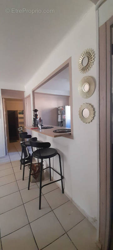 Appartement à MARSEILLE-3E