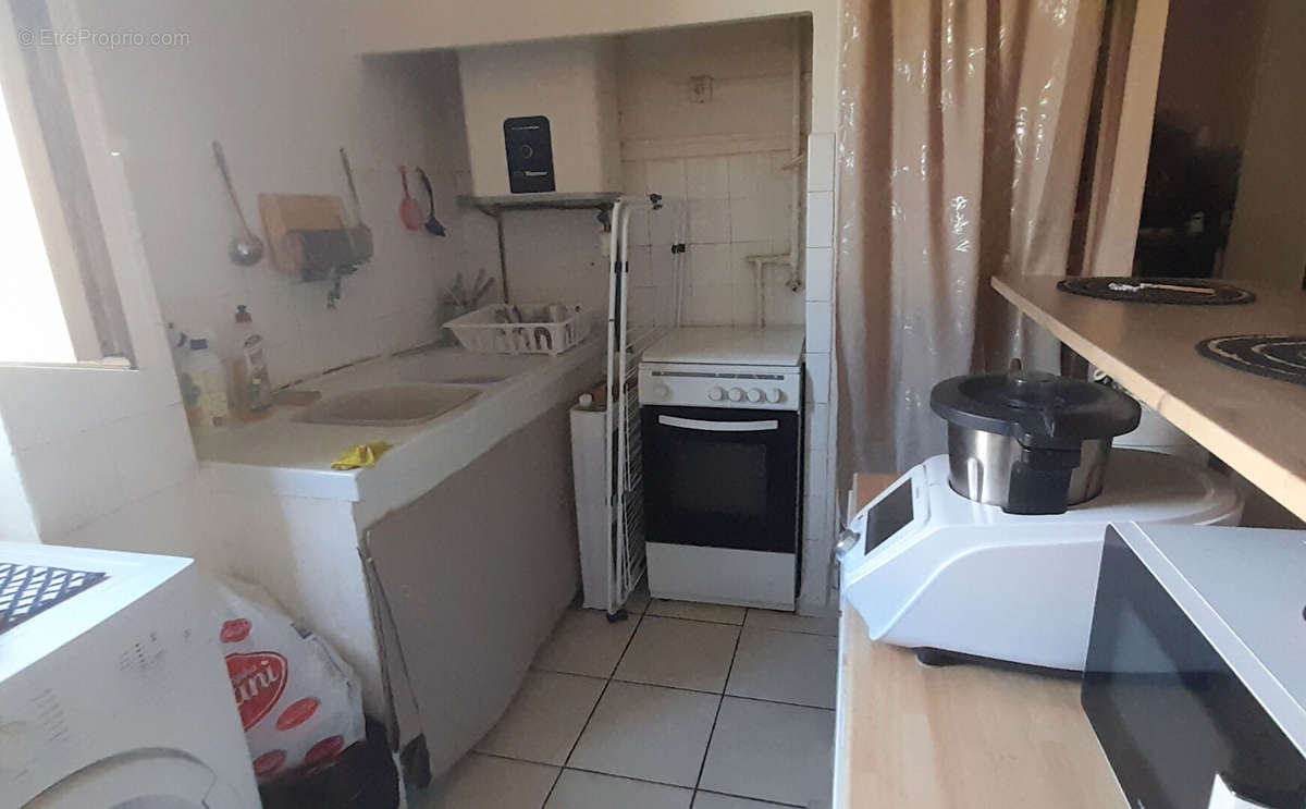 Appartement à MARSEILLE-3E