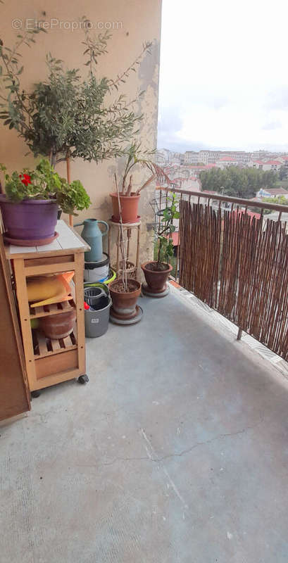 Appartement à MARSEILLE-14E