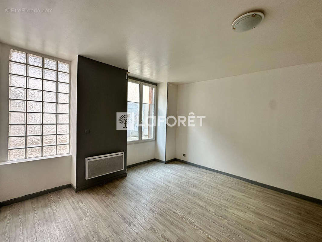 Appartement à ARPAJON