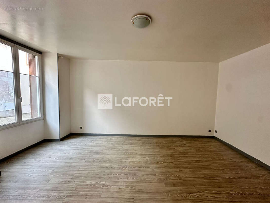 Appartement à ARPAJON