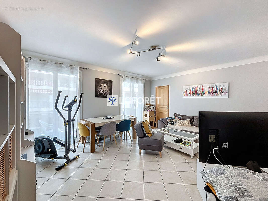 Appartement à MENTON