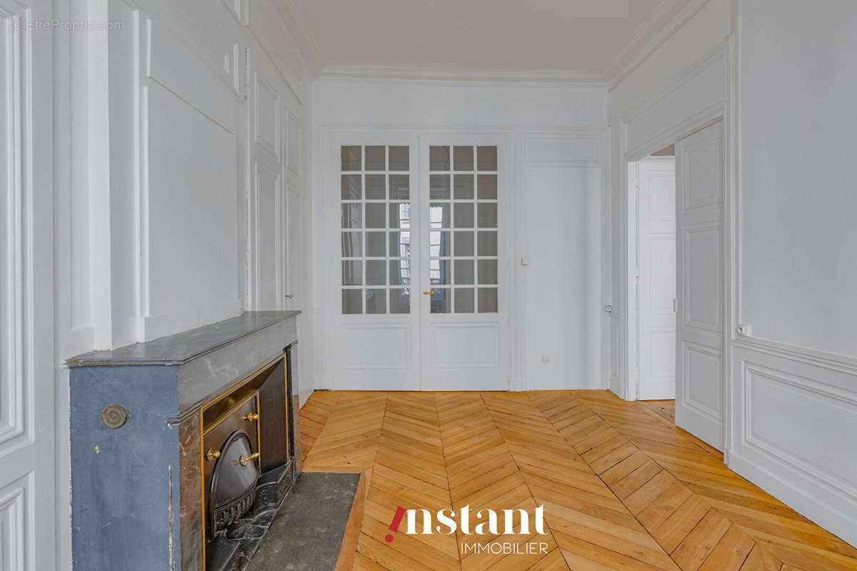 Appartement à LYON-6E