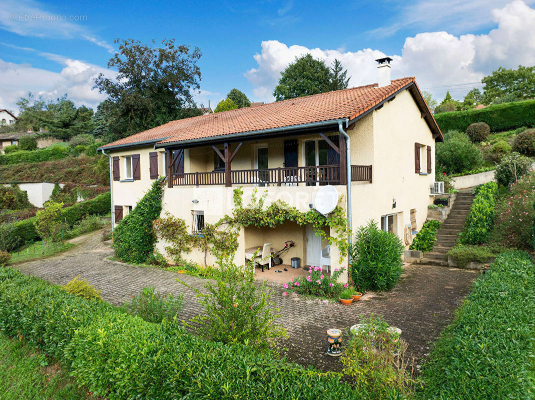 Maison à SAINT-GERMAIN-SUR-L&#039;ARBRESLE