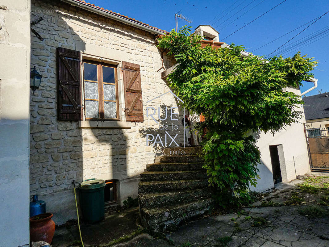 Maison à CHATELLERAULT